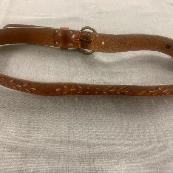 Weekend Max Mara Brown leather vintage belt size medium - Picture 3 of 9